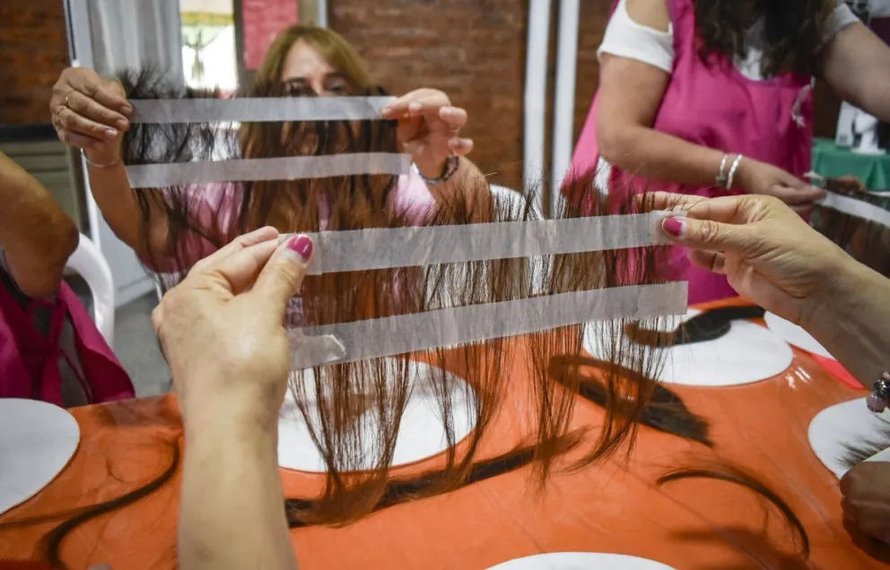  Se podrán donar mechones desde 15 centímetros y habrá peluqueros que realizarán los cortes en el lugar. Archivo.