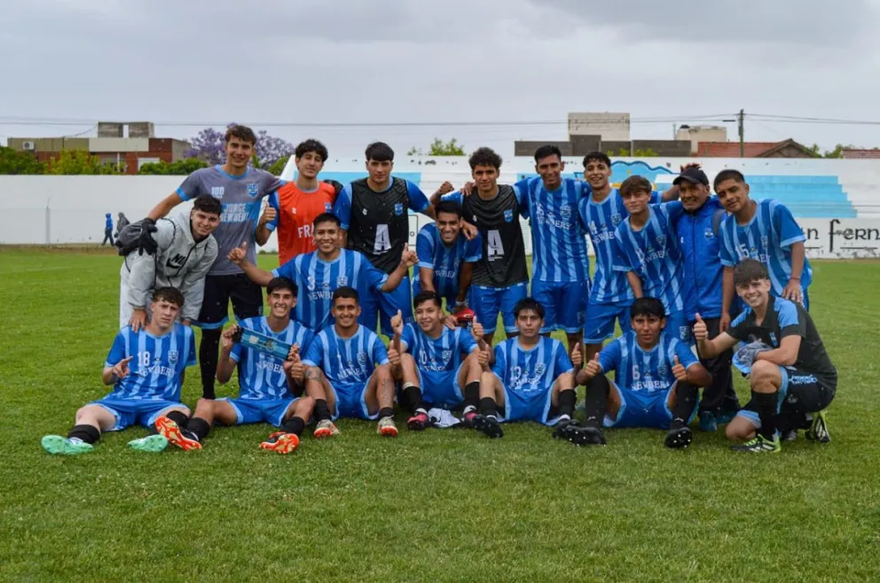 Triunfo del "aviador" en la ida de la final de Reserva. Fotos: Emanuel Mirenghi para NoticiasNet.