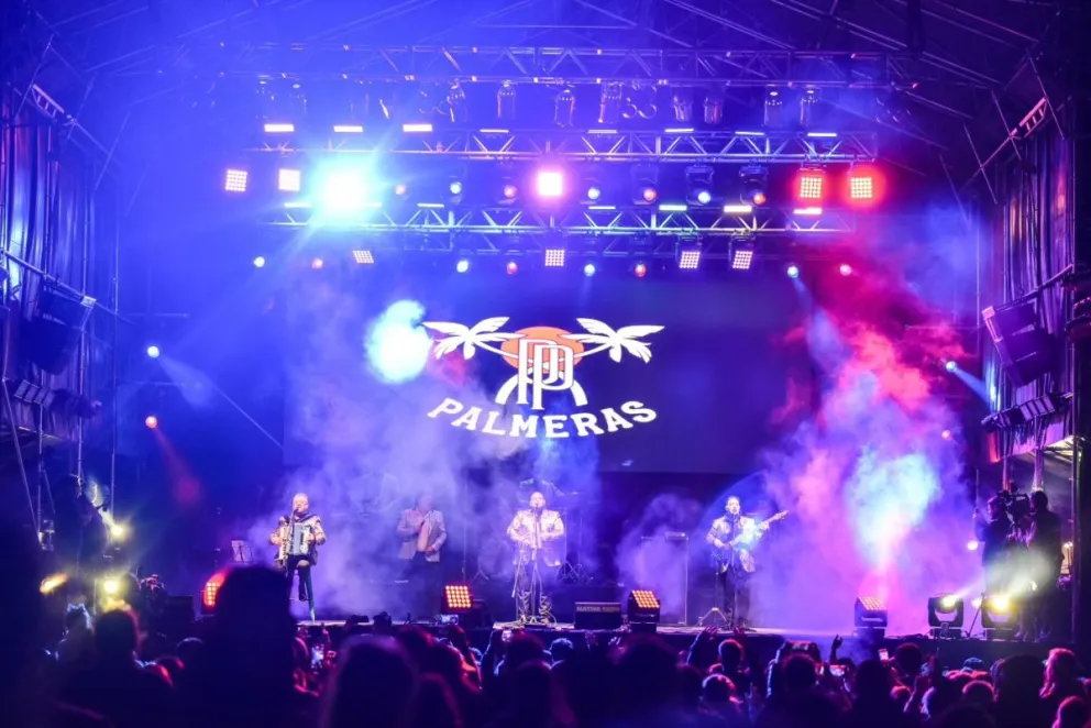 Choele Choel vivió una noche que quedará tatuada para siempre en la memoria colectiva. Fotos Municipio Choele Choel