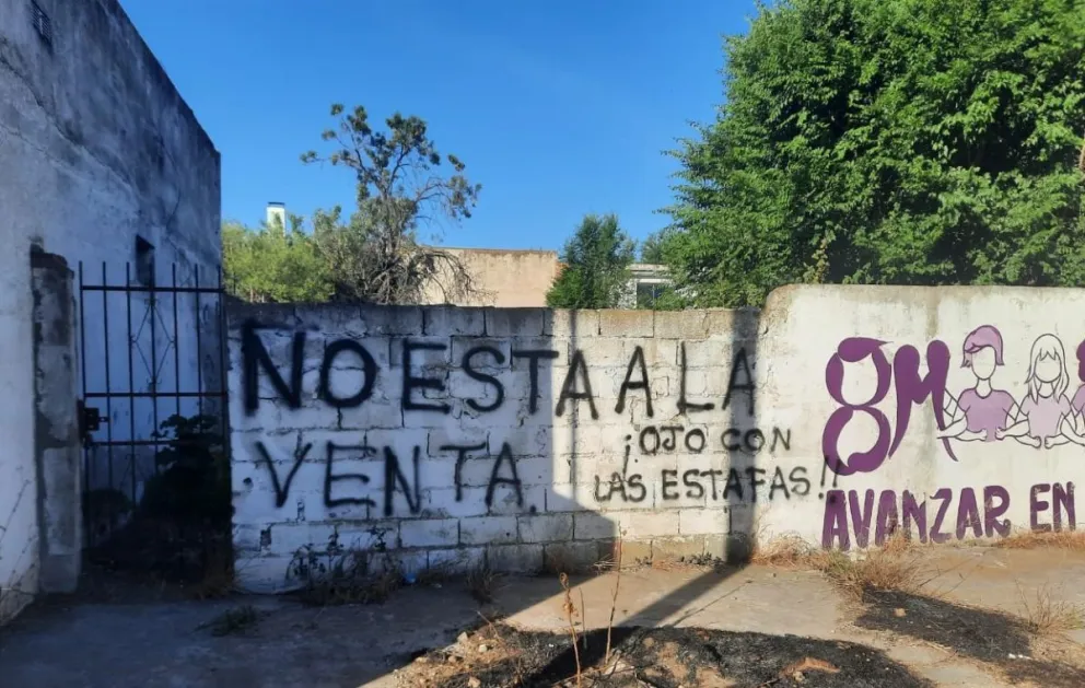 El polémico terreno está ubicado sobre calle Barbieri, frente a la terminal de colectivos. 