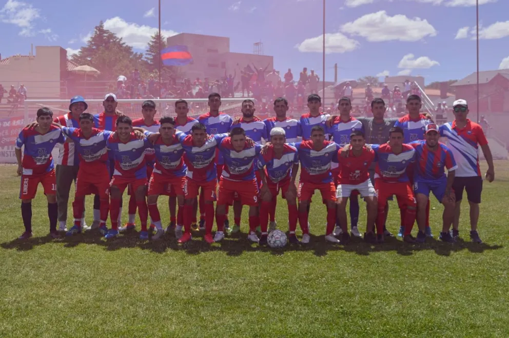 Liniers sumó un nuevo título para su rica historia. Fotos: Emanuel Mirenghi para NoticiasNet. 