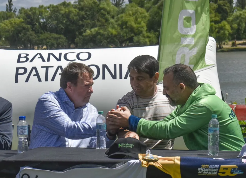 La postal del río también contribuyó en el acto de divulgación deportiva. Fotos Vanesa Schwemmler para NoticiasNet.