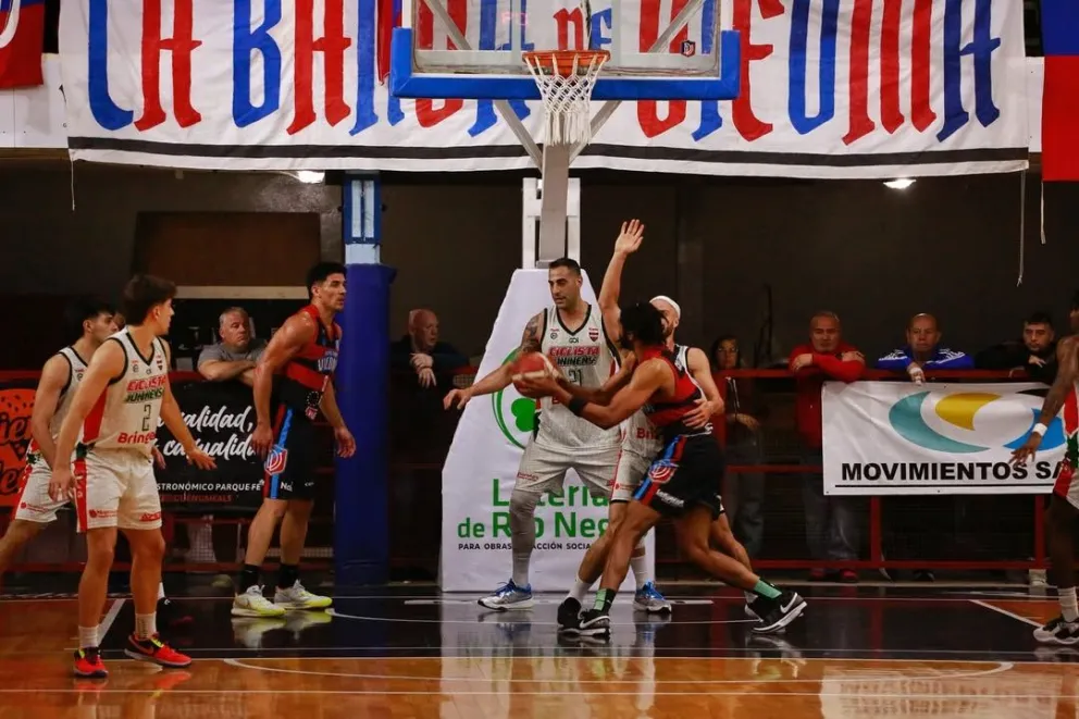 Victoria ajustada del Deportivo Viedma. Foto: Prensa Deportivo Viedma. 