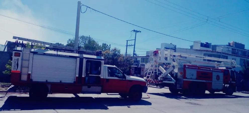 El hecho ocurrió en la intersección de las  calles Schieroni y Santa Cruz. 