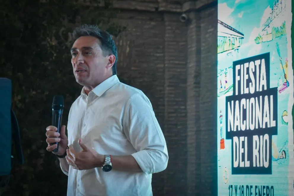 El intendente Marcos Castro encabezó la presentación de las fiestas nacionales Fotos: Vanesa Schwemmler. 