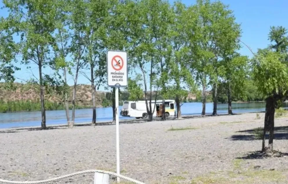 El hombre se encontraba compartiendo una comida con bebidas junto a otras personas. Foto: Gentileza.