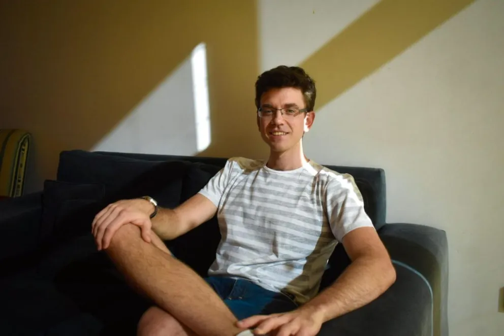 Lautaro se encuentra unos días en Viedma, disfrutando de su familia Foto: Vanesa Schwemmler. 