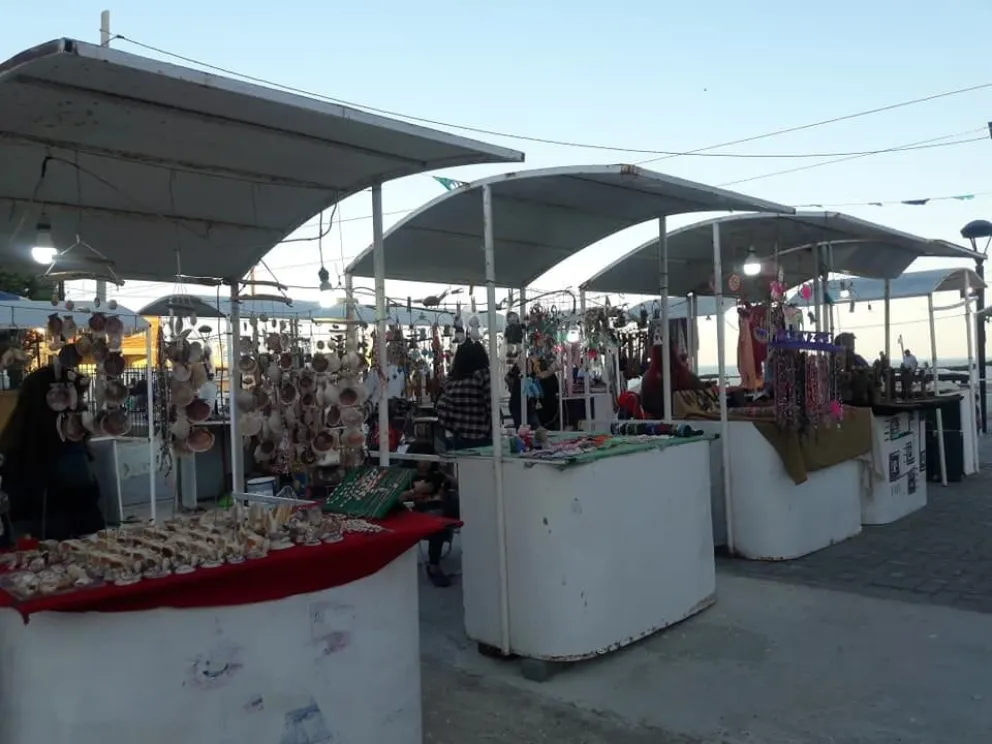 La tradicional feria se convirtió en un clásico de las Grutas