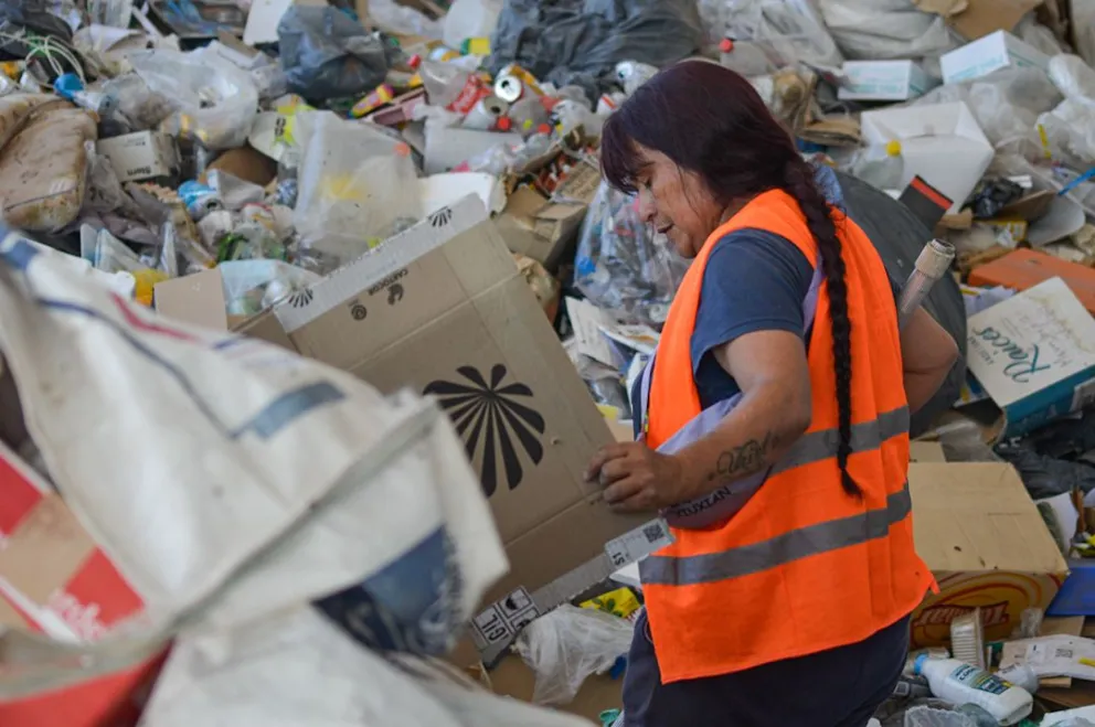 Planta clasificadora de residuos en Viedma. Fotos Emanuel Mirenghi. 