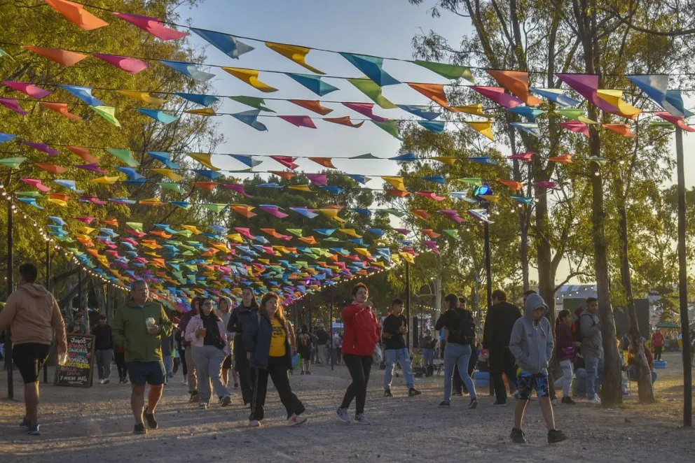 Plena ocupación por la Fiesta del Río.