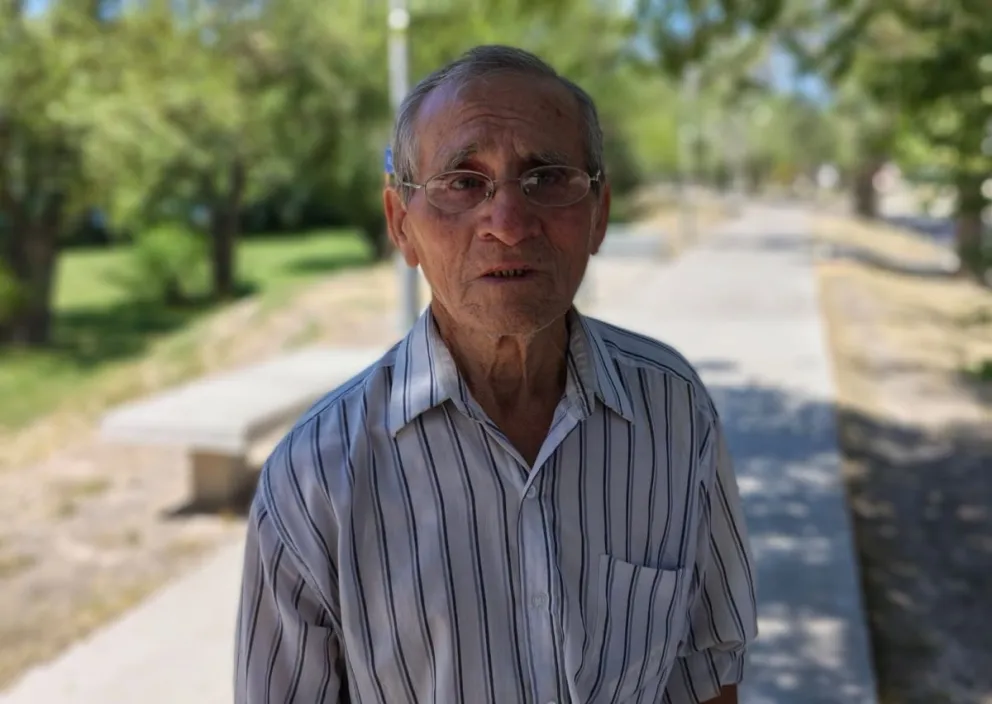 Marcelino Cardozo sale un par de veces al día a recorrer la costanera.