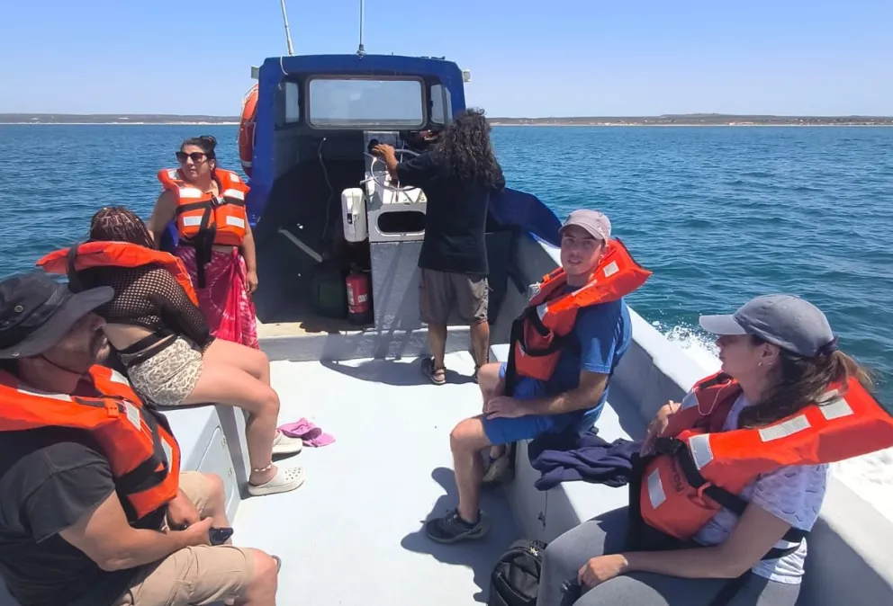 La lancha de los paseos. Foto gentileza.
