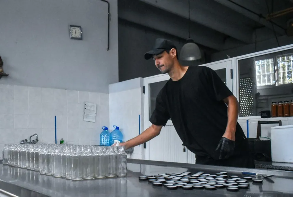 Entre 60 y 70 mil productos al año salen de la procesadora. Fotos: Vanesa Schwemmler para NoticiasNet.