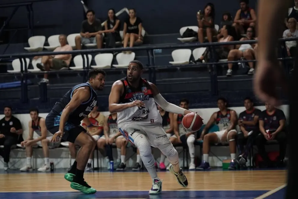 Triunfazo del Deportivo Viedma. Fotos: Prensa GELP.