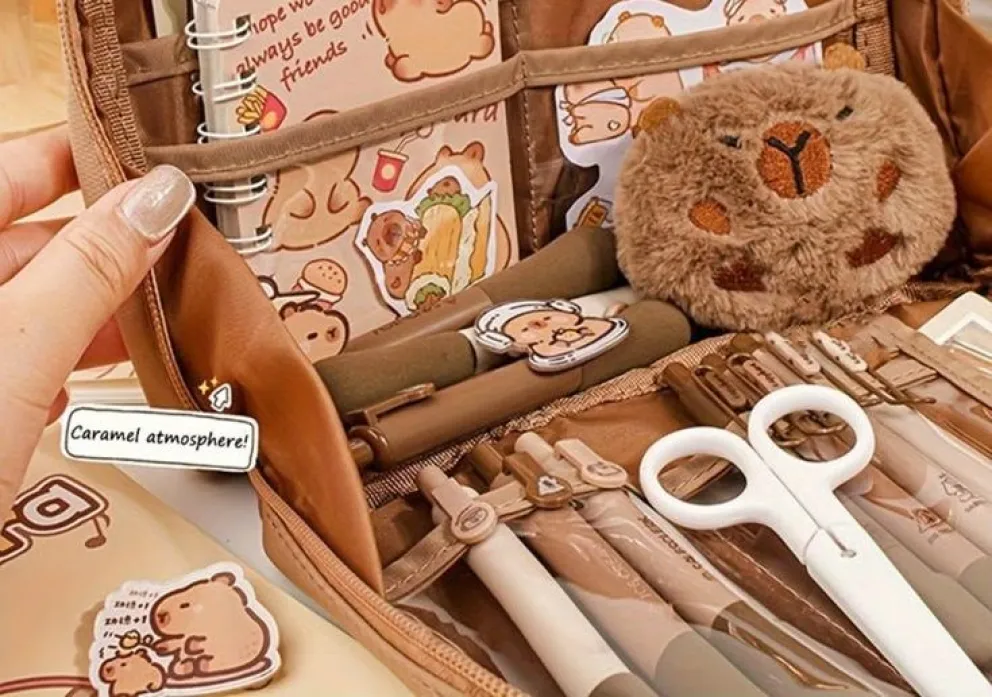 Los productos inspirados en el personaje Capibara son la gran tendencia. 