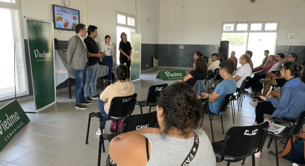 El municipio adapta los contenidos para llegar a todas las asociaciones y fundaciones.