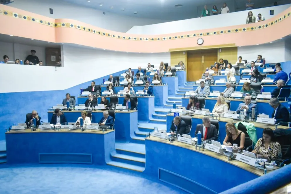 Ratificaron el proyecto de LNG. Foto Vanesa Schwemmler para NoticiasNet.