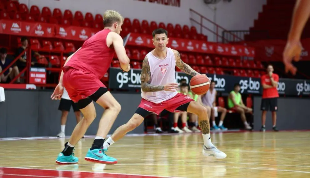 Schattmann ya se entrena con la "gloria". Foto: Prensa Instituto.