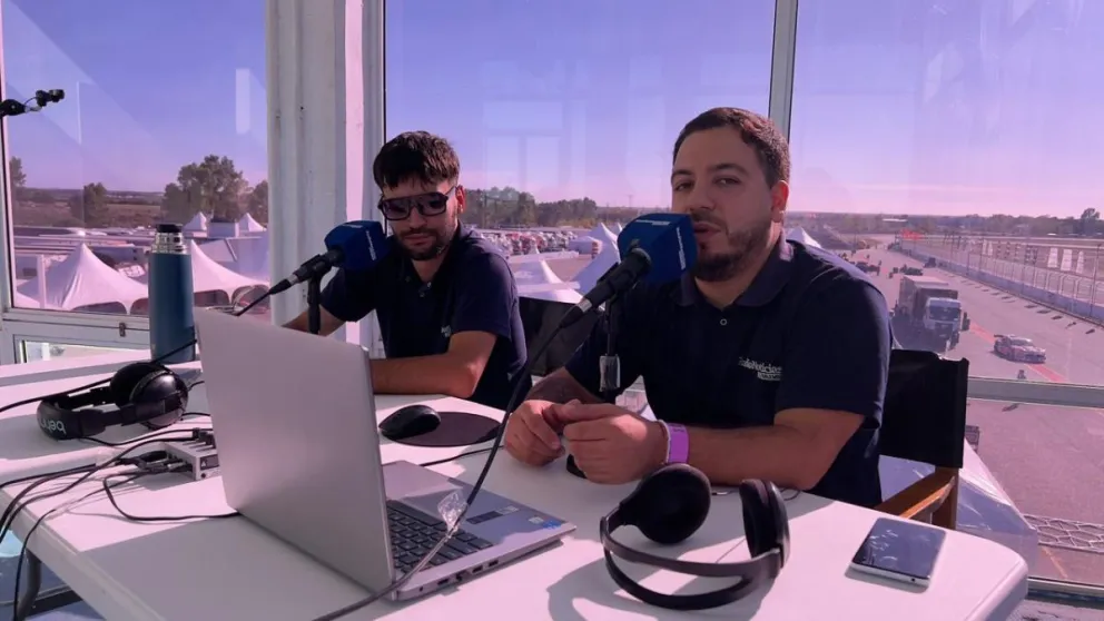 Seguí en vivo la programación de Radio Noticias en el Autódromo de Viedma. 