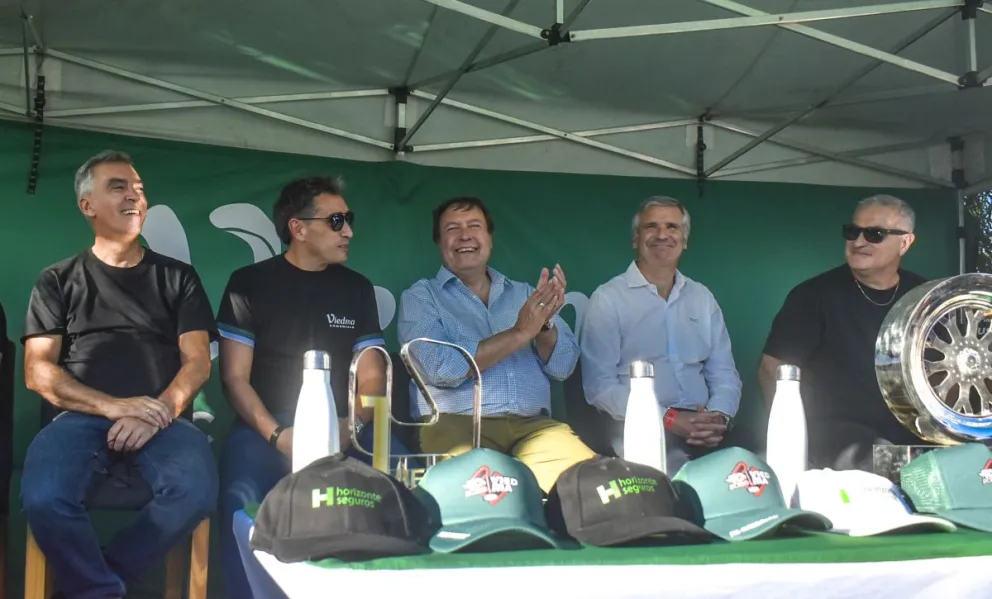 Weretilneck, presente en la oficialización de la segunda fecha del TC. Fotos: Vanesa schwemmler para NoticiasNet. 