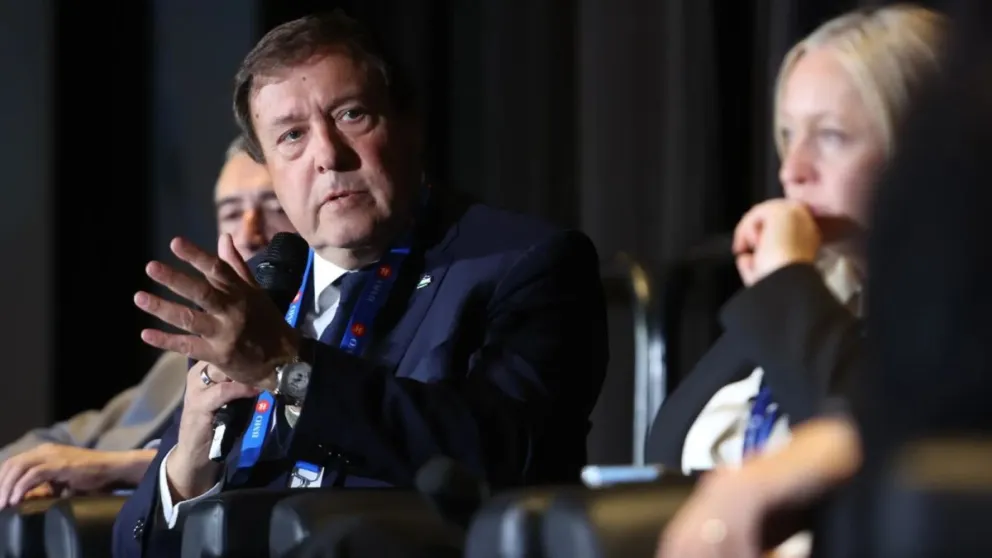 Alberto Weretilneck fue uno de los protagonistas del "Argentina Day" en Toronto, en Canadá. Fotos: Gobierno de Río Negro. 