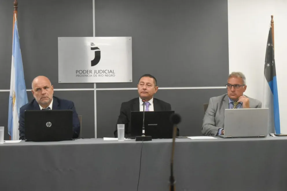 Tribunal de juicio por un caso de abuso sexual con acceso carnal. Fotos NoticiasNet. 