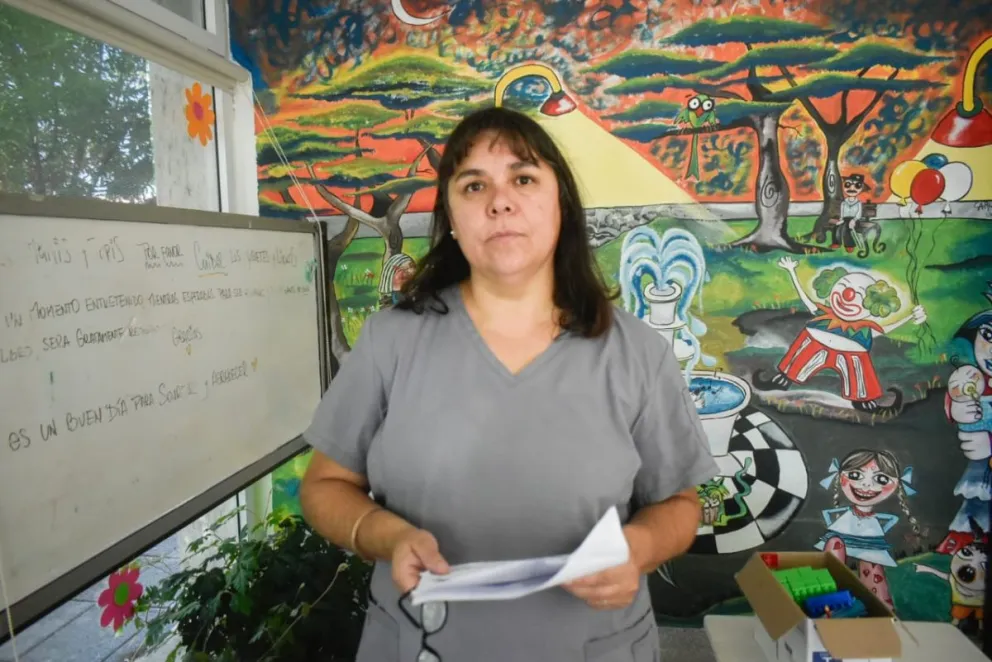 El Vacunatorio del Hospital Zatti de Viedma a pleno. Foto: Vanesa Schwemmler para NoticiasNet.