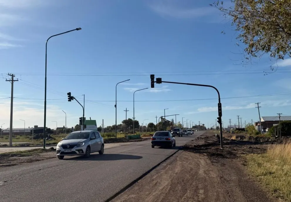 Los semáforos ya están instalados. Foto: NoticiasNet