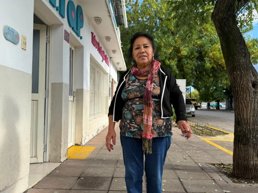 Benita vino hasta la Redacción para pedir ayuda. Foto NoticiasNet. 