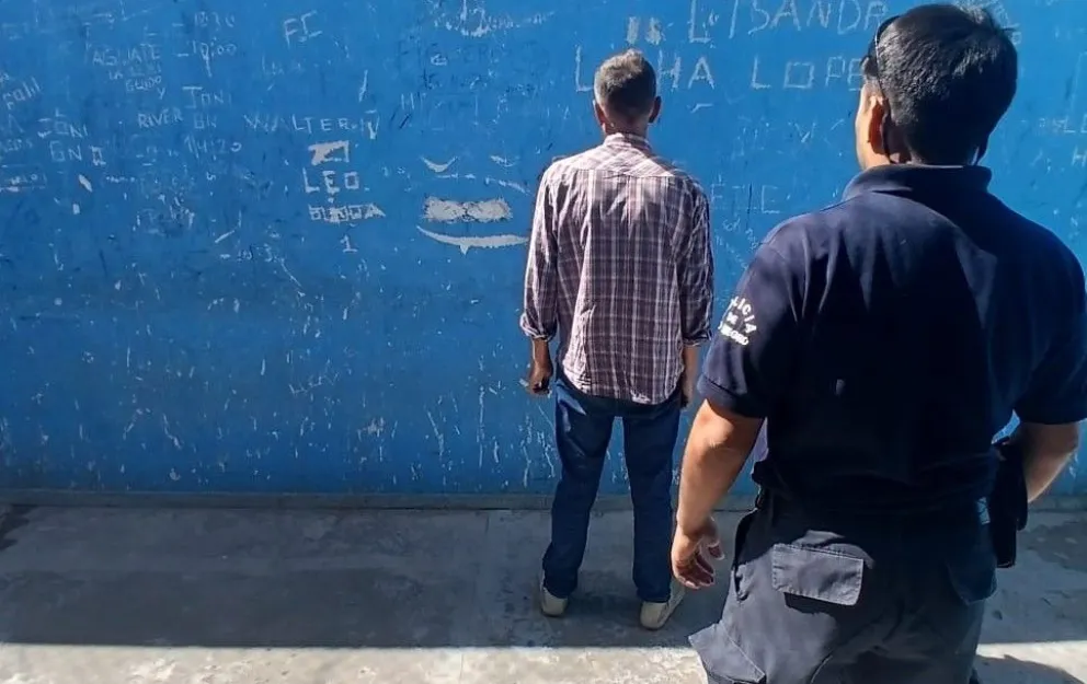 El sujeto quedó a disposición de la Justicia en un calabozo de la unidad policial céntrica.