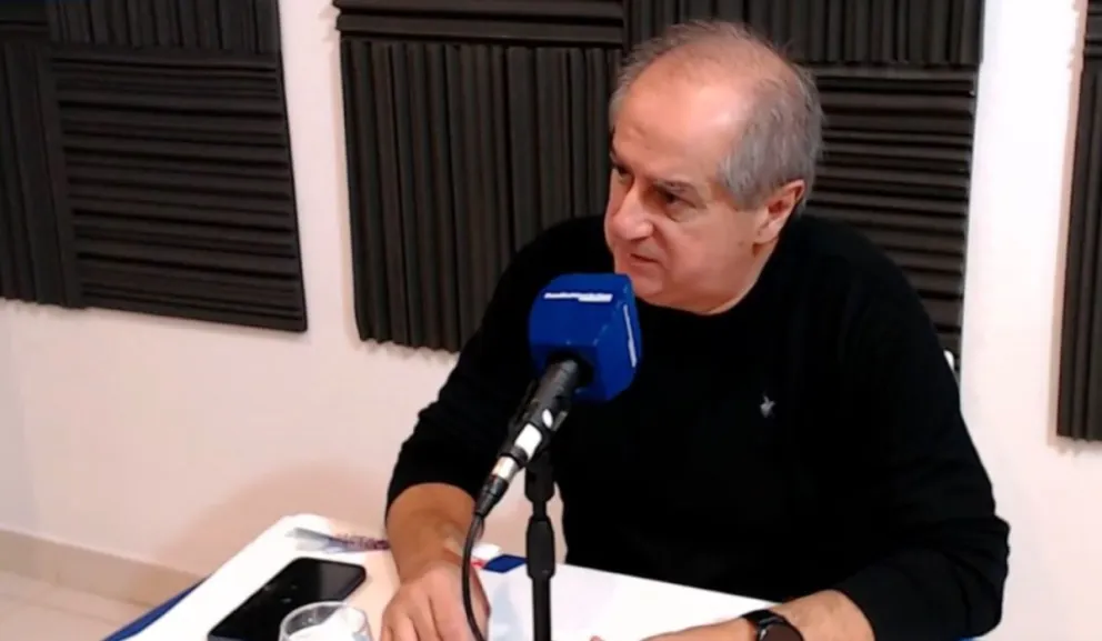 El defensor del Pueblo Marín Pérez Morando en Radio Noticias. 