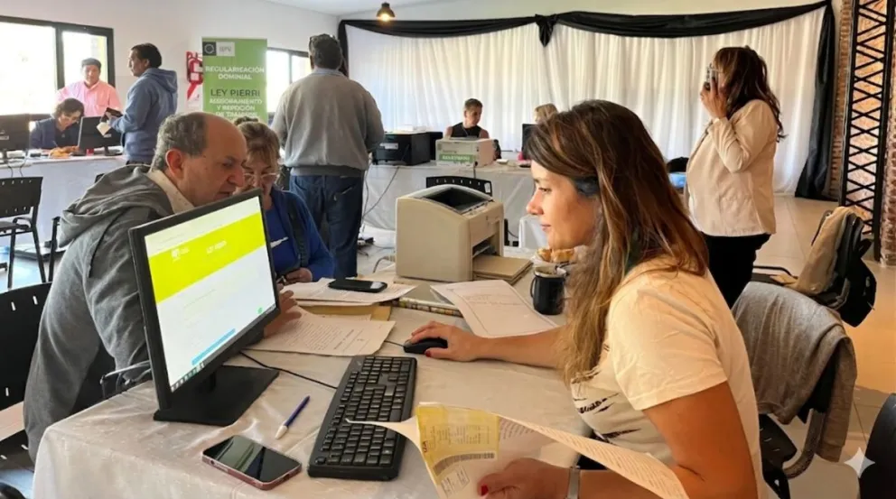 Personal del instituto brindará seguridad jurídica a poseedores sin título formal. 