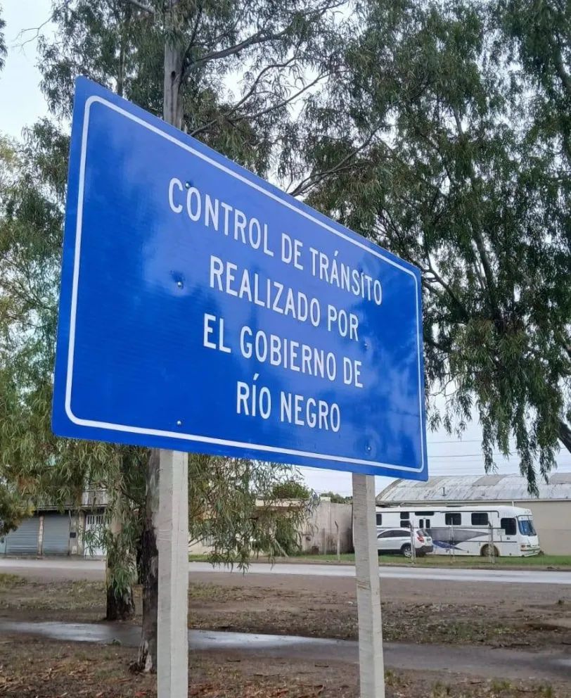 Muchos vecinos se vieron alarmados ante la aparición de cartelería. Foto: Taxistas en Movimiento 