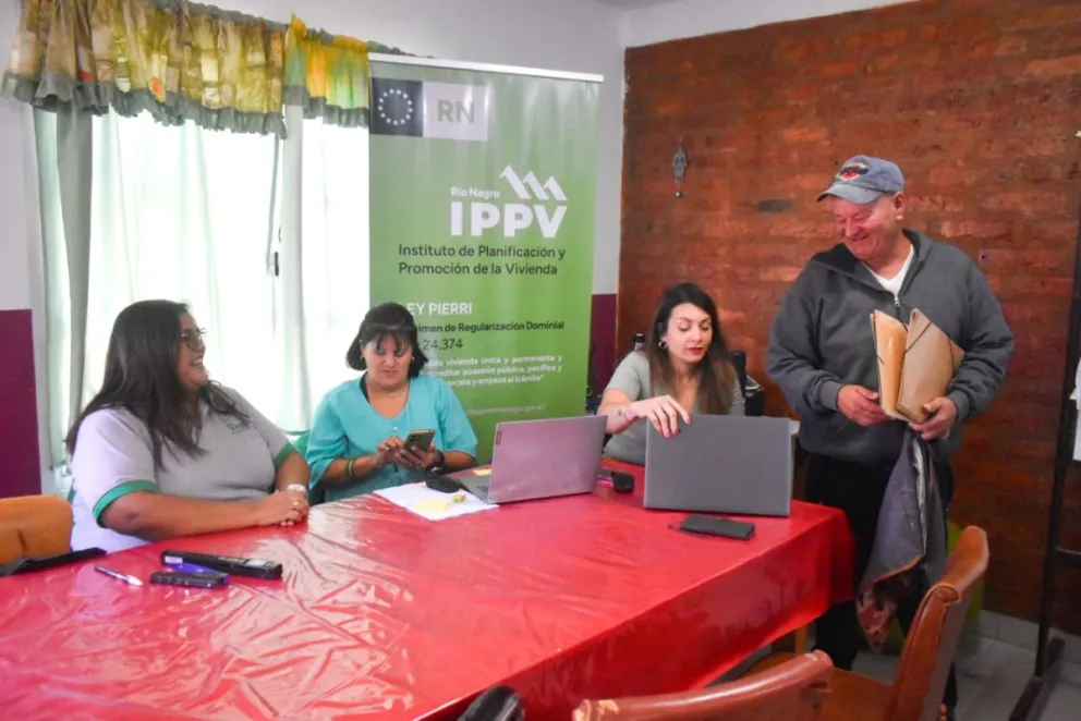 La atención es en la junta vecinal del barrio Fátima, en Alberdi 894. Foto: Vanesa Schwemmler