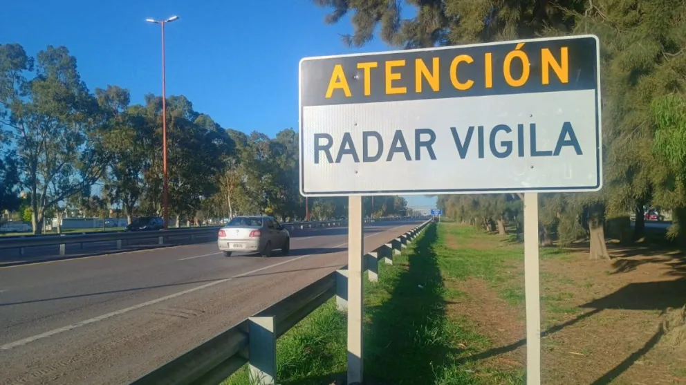 Puesta en marcha de radares, por ahora sin multas. Foto Vanesa Schwemmler. 