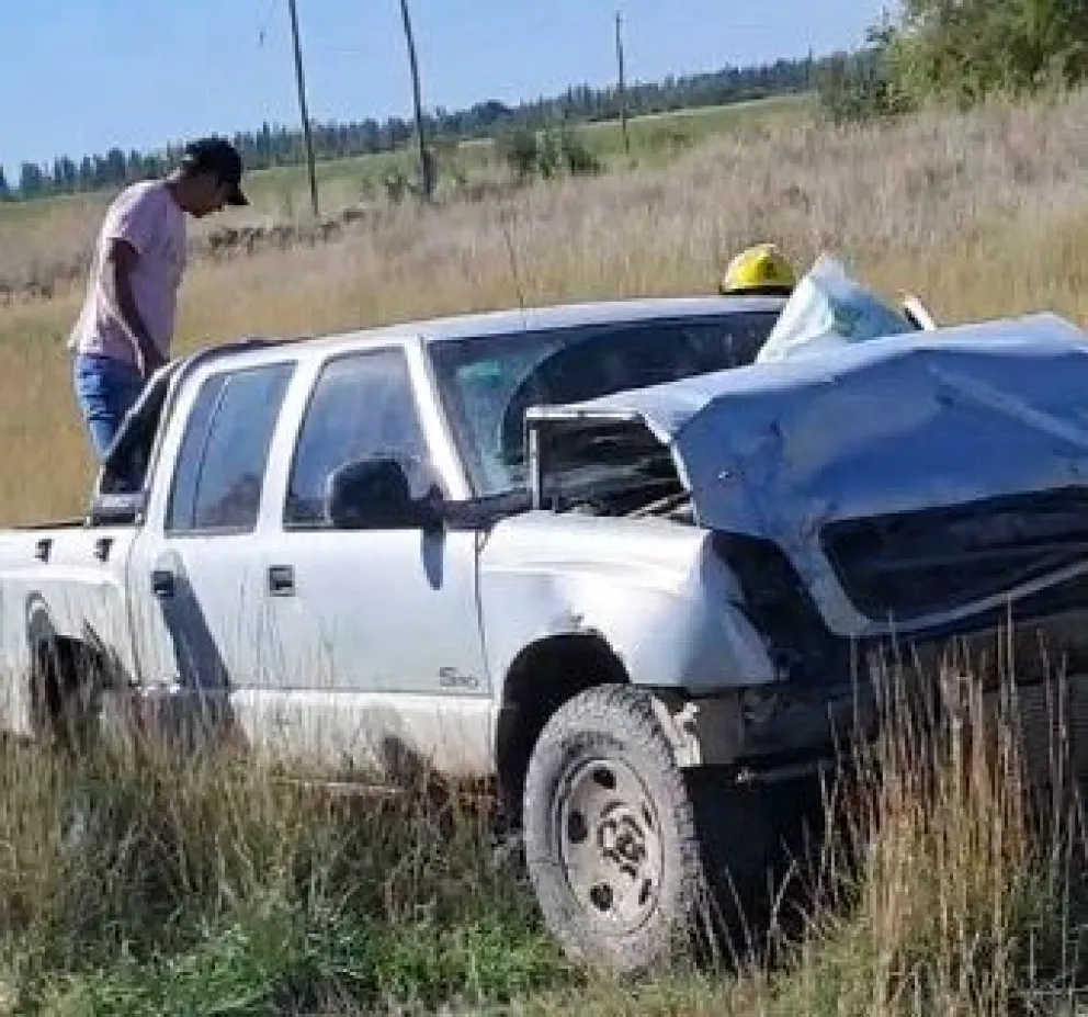 Chevrolet S10 involucrada en el accidente. Fotos FM Éxitos. 