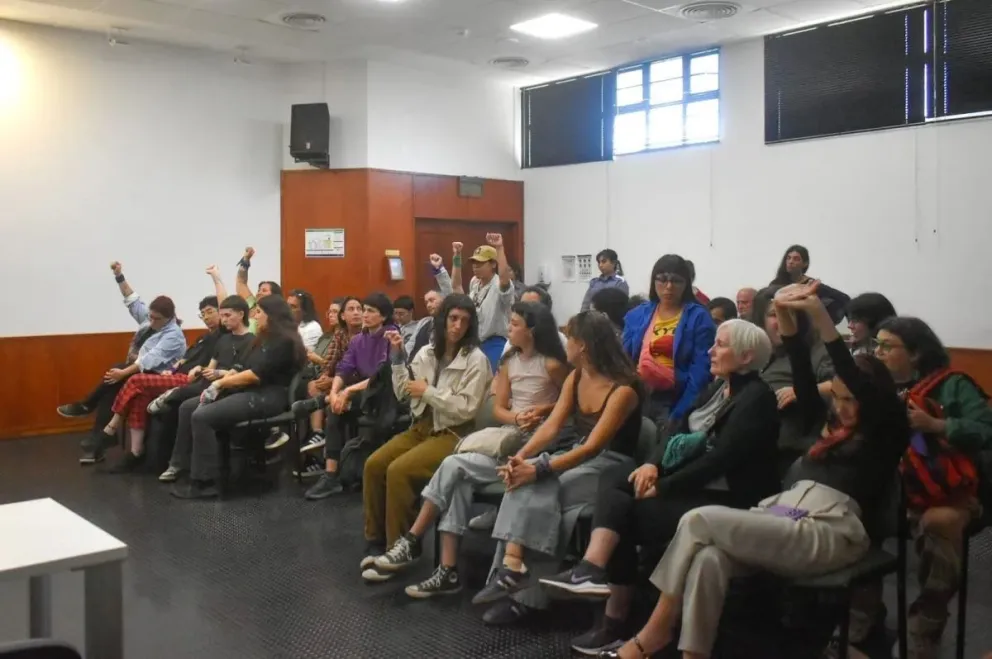 La audiencia inicial tuvo una gran cantidad de espectadores. Foto NoticiasNet. 