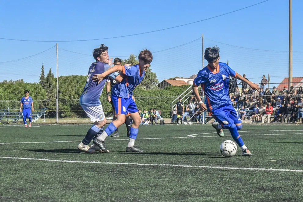 Jornada completa para la apertura del torneo. Fotos: Vanesa Schwemmler para NoticiasNet.