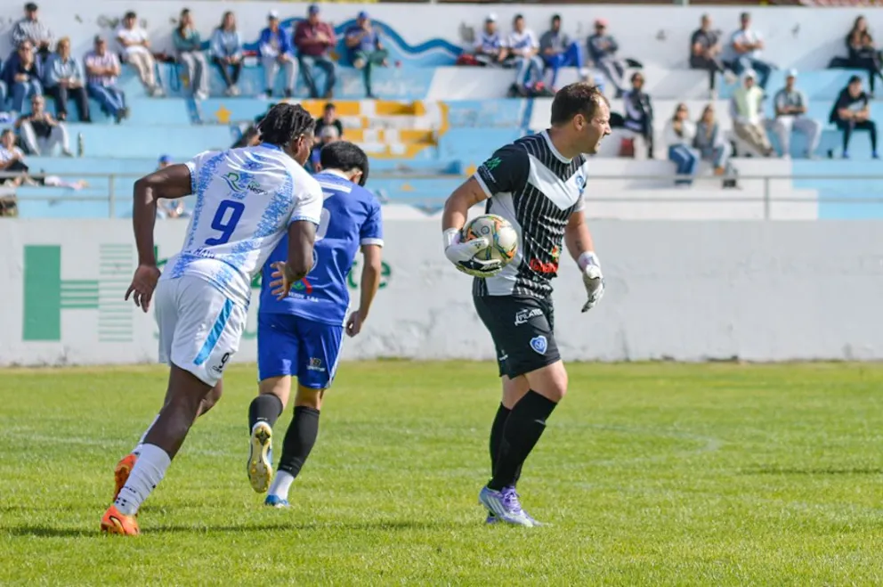 Villalonga y Sol de Mayo, un clásico con historia. Foto archivo Emanuel Mirenghi.