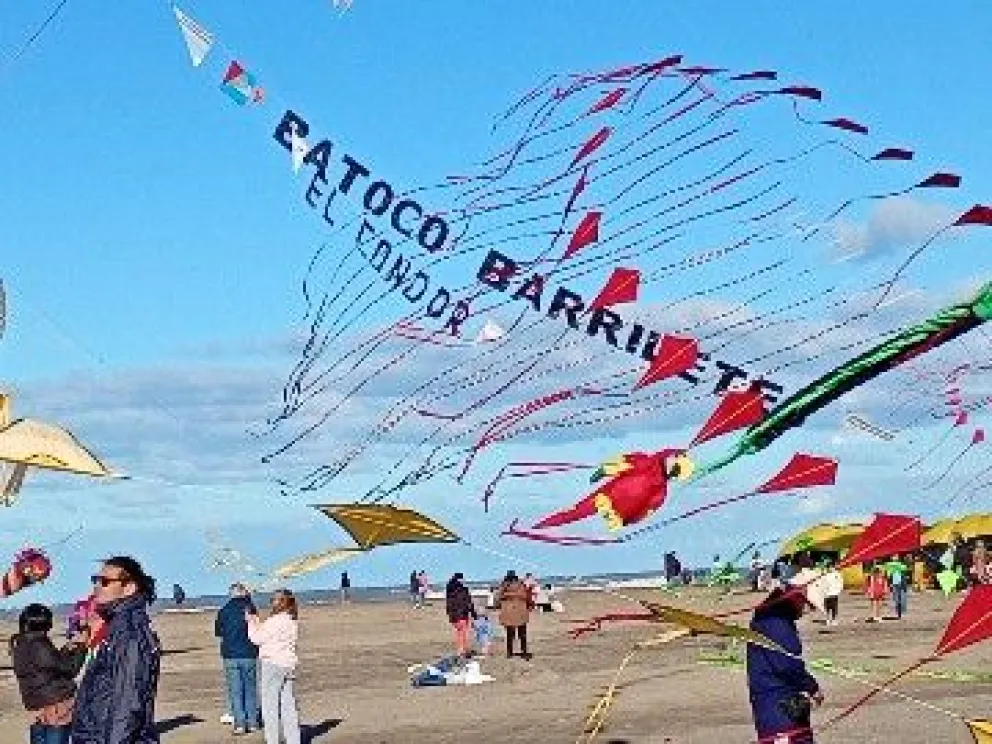La increíble postal que dejó la Fiesta del Viento en Semana Santa.