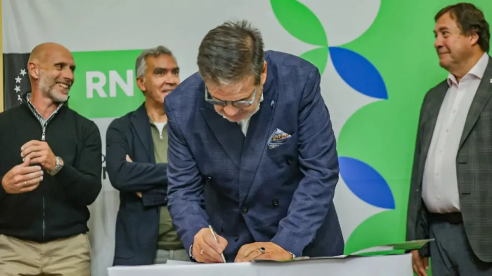 Obras que beneficiarán a familias de San Antonio Oeste, Las Grutas y el Puerto San Antonio Este. Fotos: Ezequiel Floridia / Gobierno de Río Negro.