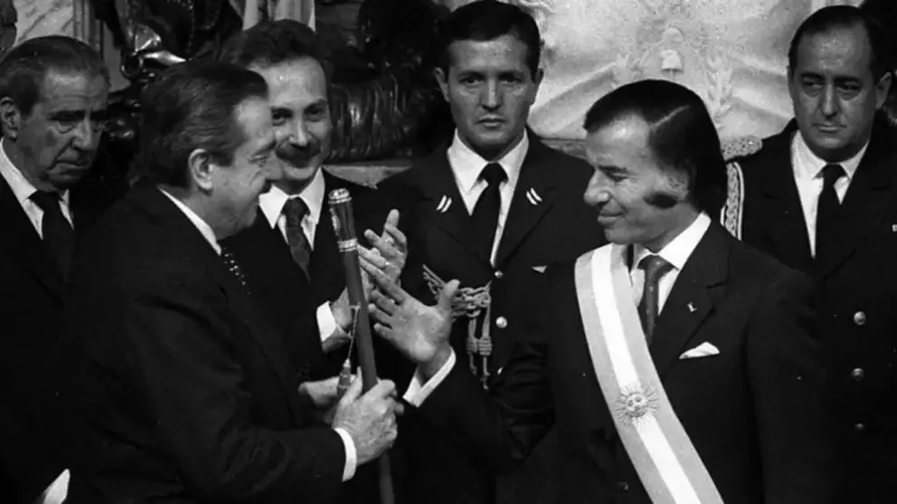 Carlos Menem visitó Los Menucos con promesas de obras. 