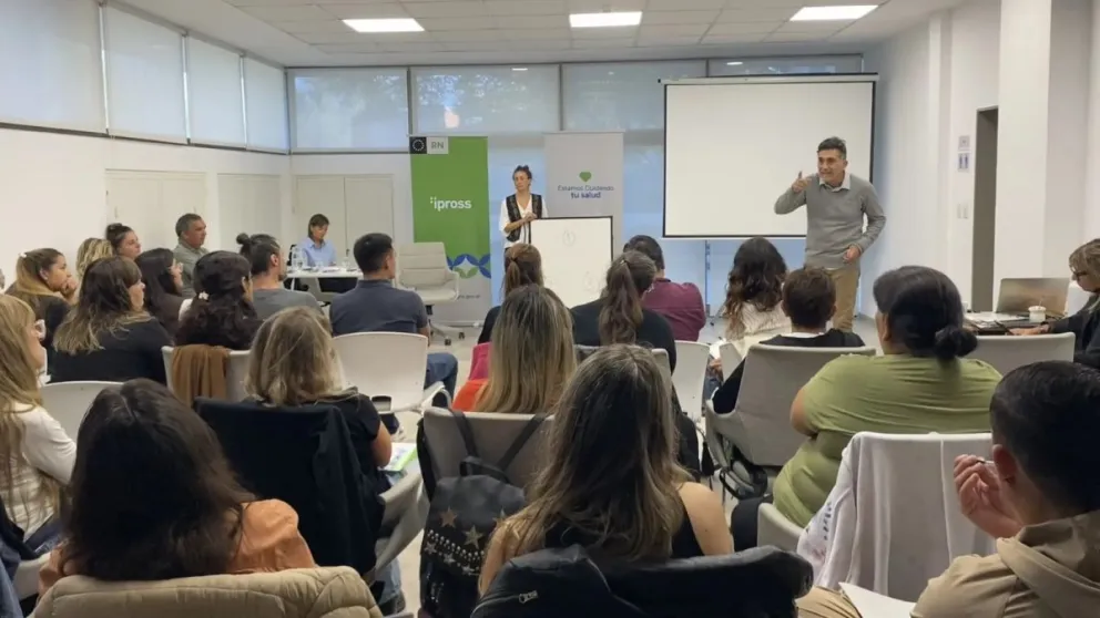 Un nuevo modelo de atención que busca simplificar el contacto diario y humanizar cada consulta.