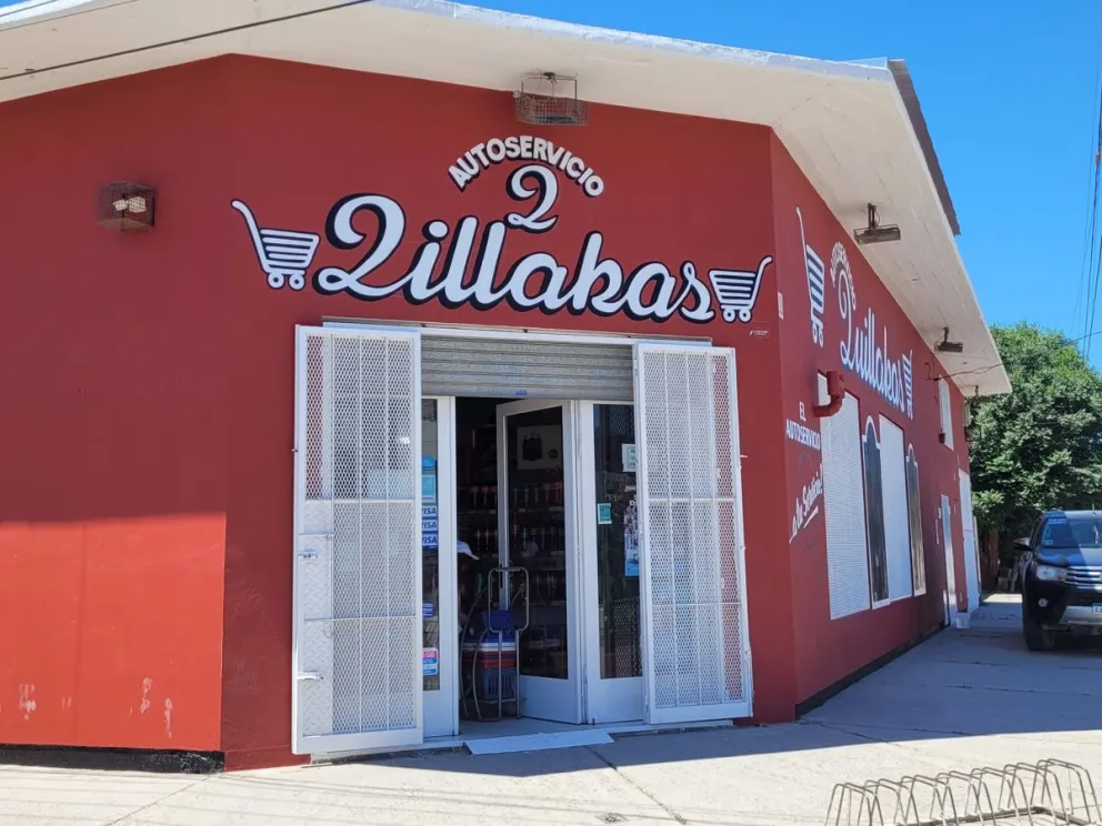 "Quillakas", histórico comercio de Viedma que sigue vigente a pesar de la crisis. 