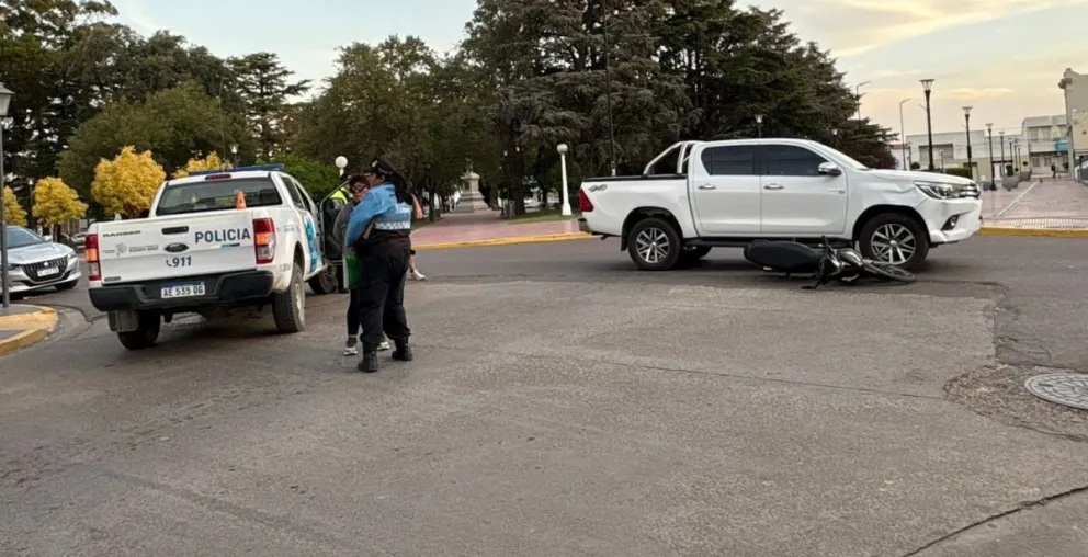 La falta de papeles que dejó a una motociclista sin su rodado. 