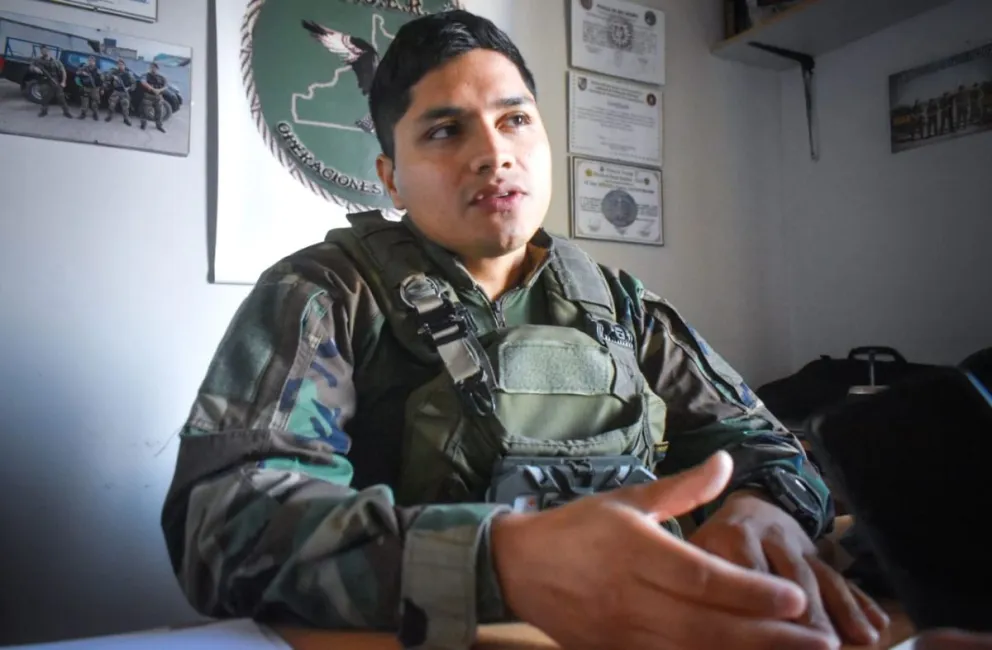 Gustavo Méndez, jefe del Cuerpo de Operaciones Especiales y Rescate de Viedma.