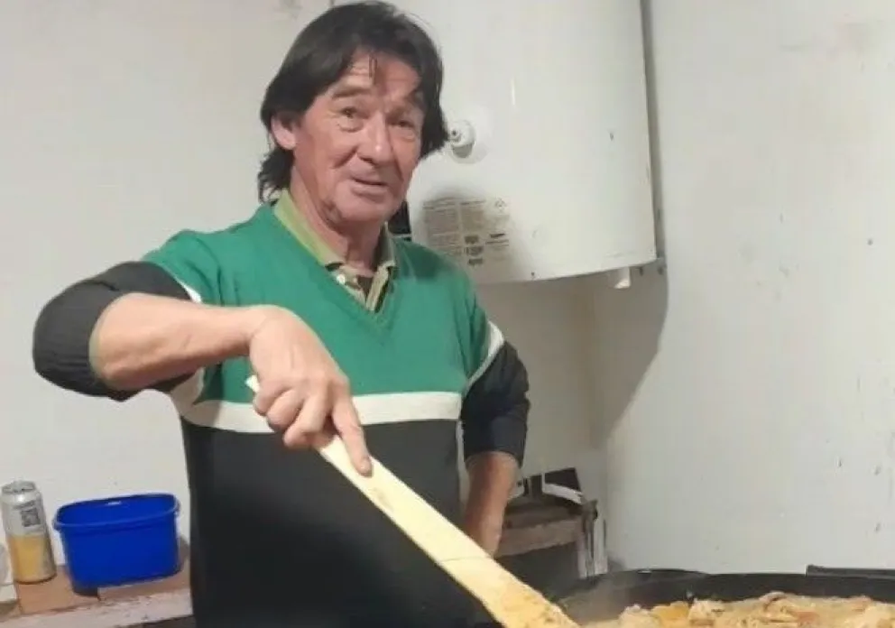 El dirigente vecinal en una de las tantas actividades sociales que realizaba. 