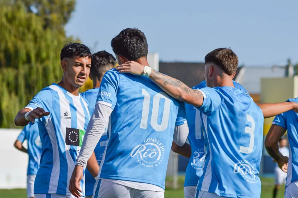 Sol ganó de local su último compromiso con gol de Santiago Jara. Foto Emanuel Mirenghi.