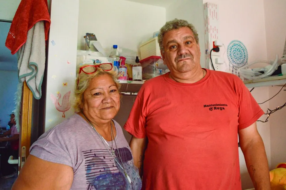 Alejandro Rega junto con su compañera, Simona - Fotos: Emanuel Mirenghi. 