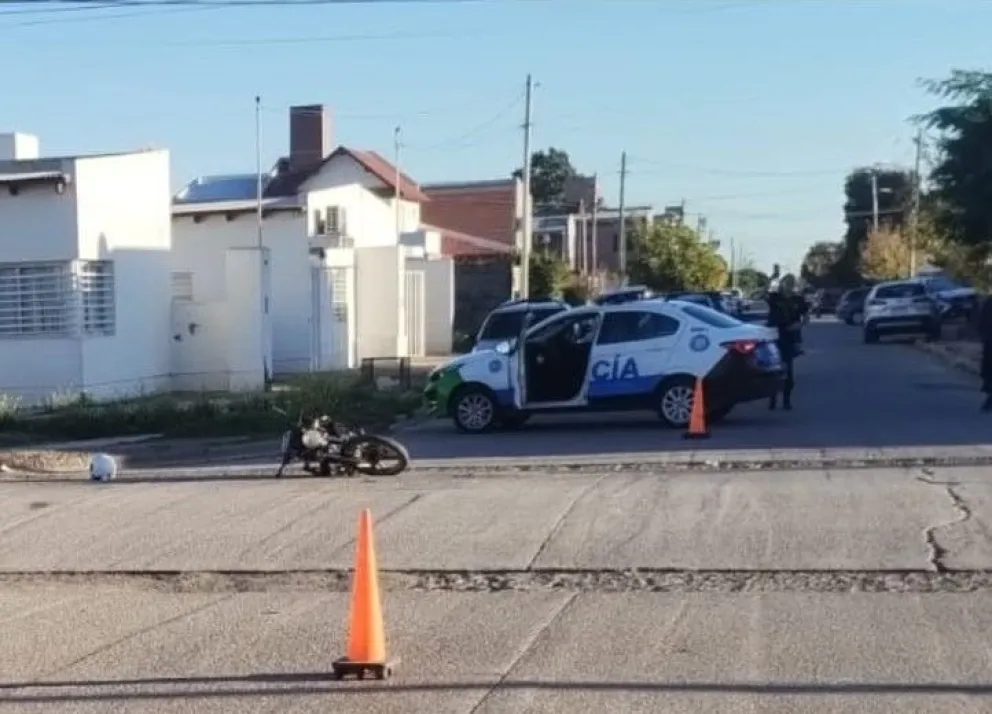 El personal policial trabajó en el lugar. Foto NoticiasNet.
